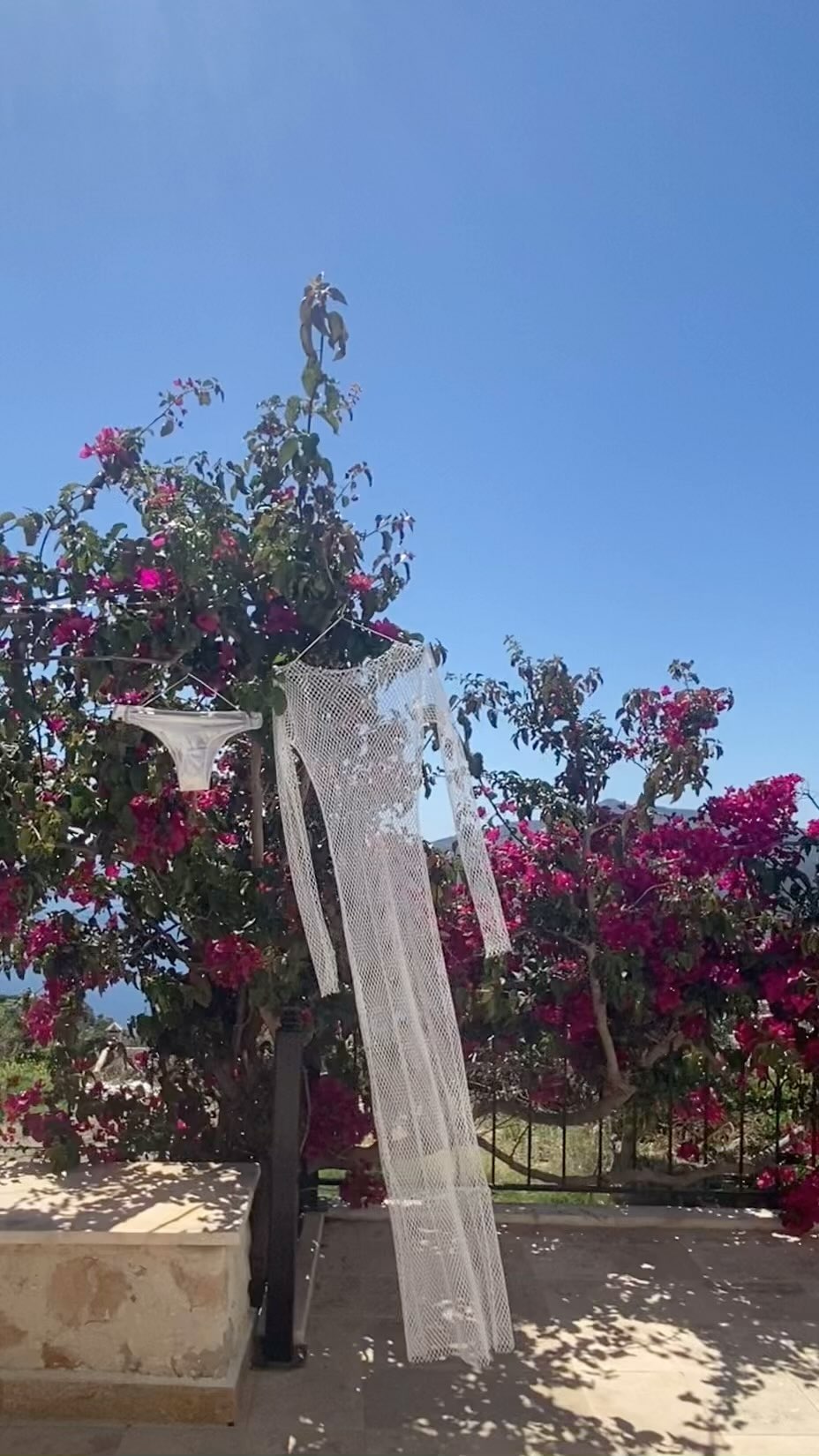 The lighter the better🪽
Watch -it will calm your nervous system. Wear -it will uplift your feminine and your masculine energy.
♠️
Only in Lux Hotels available‼️Not in our Online-Shop. Contact us for info.
#ZZA#PHILIPPO202X#handcraft#resort#collection#summer#south#türkiye#HauteCulture