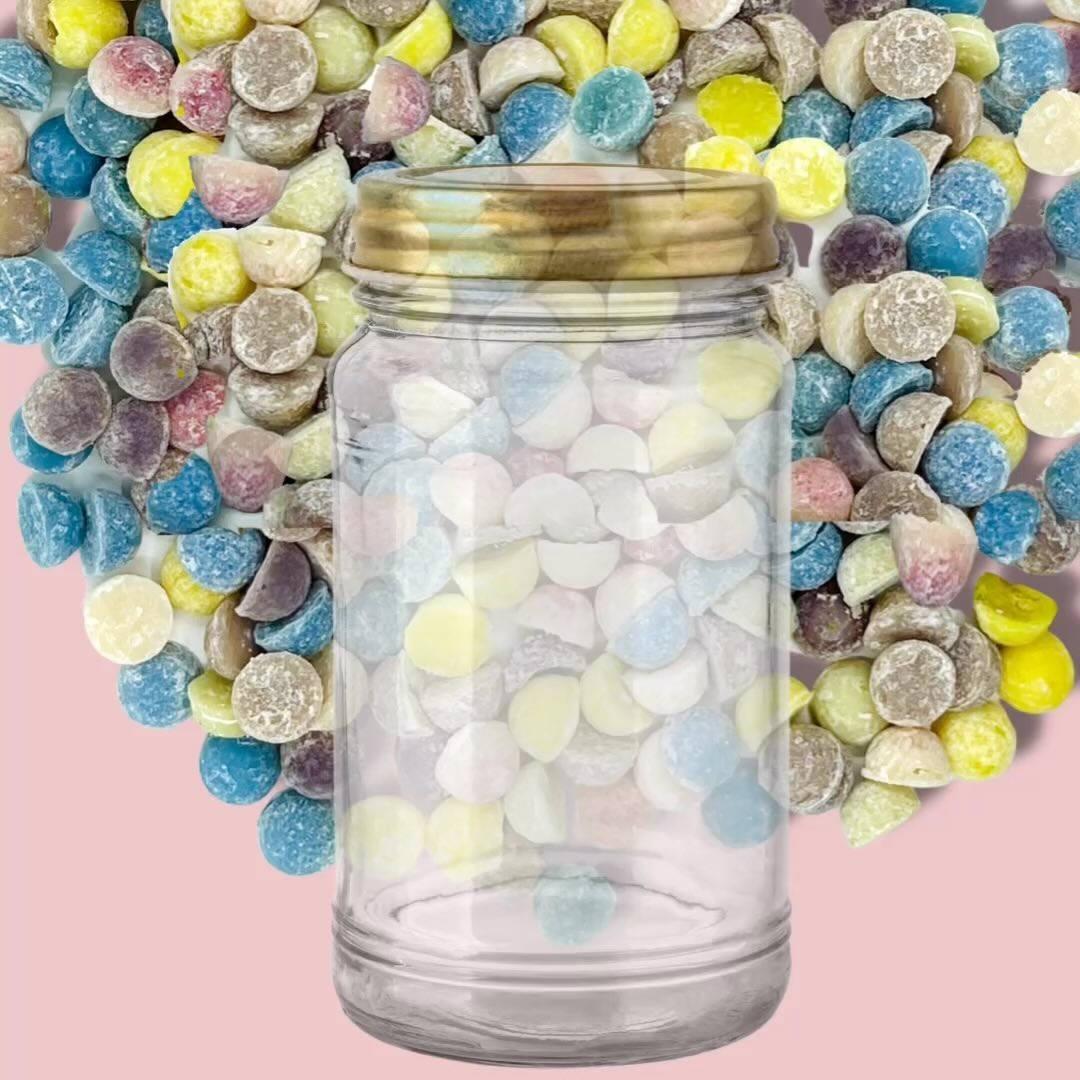 Got a cabinet full of empty jars 🫙 to use ‘one day’ ?
👍🏽 great!
Fill them with ‘ Just the Bits ‘ .
They are
- No eco-guilt - They come in a biodegradable bag only
- Save money - The savings of no expensive packaging is passed on to you
- Save time - and your energy trying to recycle all those glass jars
If you want to save even more time ⏰ and money 💰, get on a subscription so your get your JTB Butter Bits delivered with Free Shipping to you every month.
.
.
.
.
.
.
.
.
.
#couponmom #savemoneysavetheplanet #ecoliving #reuse #reduceplastic #reducesingleuse #reusereducerecycle #recycleeverything #platicfreeskincare #cleanskincare #cleanskincareproducts #cleanskincareroutine #skincareyoutuber #skincareyoucaneat #handltion #handcream #handcreams #antiagingskincare #antiagingskincareproducts #organicskincare #organicskincareproducts #lotionbars #lotionbar #lotionbarstick #dryskinremedy #sustainablemakeup #ecofriendlygifts #ecofriendlypackaging