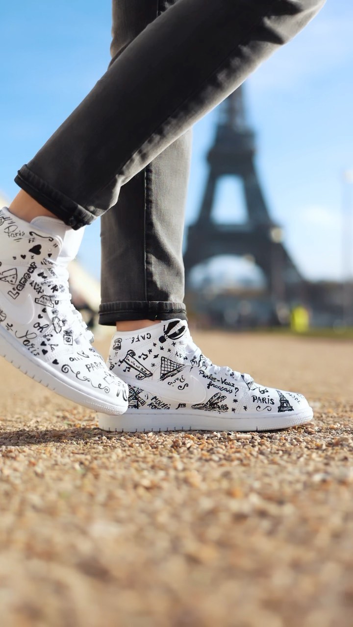 Check out our new collection at maisonmarone.com ๐๐จ
#fashionreel #fashionreels #custommade #customsneakers #nike #customnike #paris #parisfashion #maisonmarone #reeloftheday #shoereels #parisfrance #parisreels