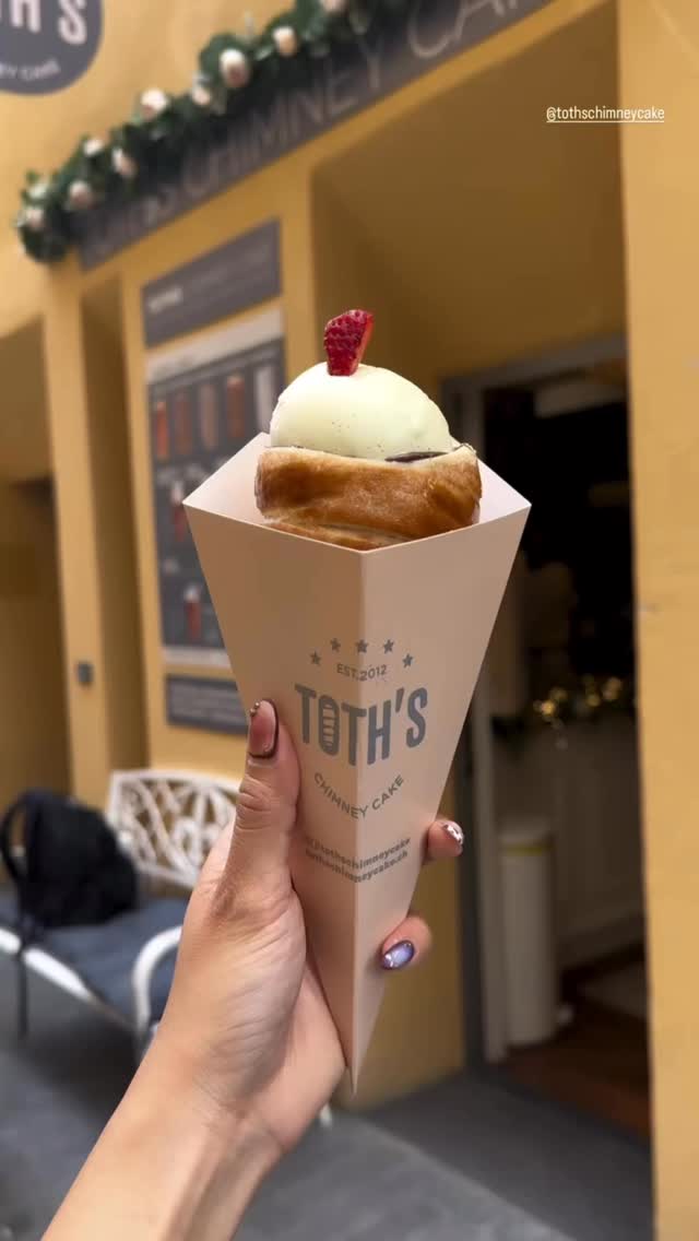 Toth’s ChimneyCake is coming to the Street Food Festival @streetfoodfestivalzurich in Zurich! 🎉 Join us during the last week of June and first week of July for an unforgettable treat that’s both traditional and totally unique here in Zurich🍦🔥 @tothschimneycake
Our chimney cakes are baked with a cherished family recipe that brings together flavors from across the world — heartwarming, sweet, and sure to bring a smile to your face ❤️🌍
Swing by, say hi, and treat yourself to our delicious chimney cakes with soft ice – perfect for summer! ☀️ And if you’re strolling through the old town, don’t forget to stop by our cozy store. The good vibes (and sweet smells) are always waiting for you.
Let’s make this summer a little sweeter — see you there! 💛
#TotsChimneyCake #StreetFoodFestivalZurich #ChimneyCakeLove #ZurichEats #SummerTreats #SoftIceMagic #OldTownZurich #FoodieZurich #ChimneyCakeMagic #Kürtőskalács #SweetMoments #DessertLovers #FoodFestivalVibes #VisitZurich #ZurichFoodScene #TraditionalTreats #ArtisanBakery #EuropeanStreetFood #TasteTheTradition #SmilesInEveryBite #IceCreamLovers #FestivalEats #ZurichEvents #SwissSummer follower @highlight @jfy @justforyou @goviral @viral @instagram @facebook @tiktok