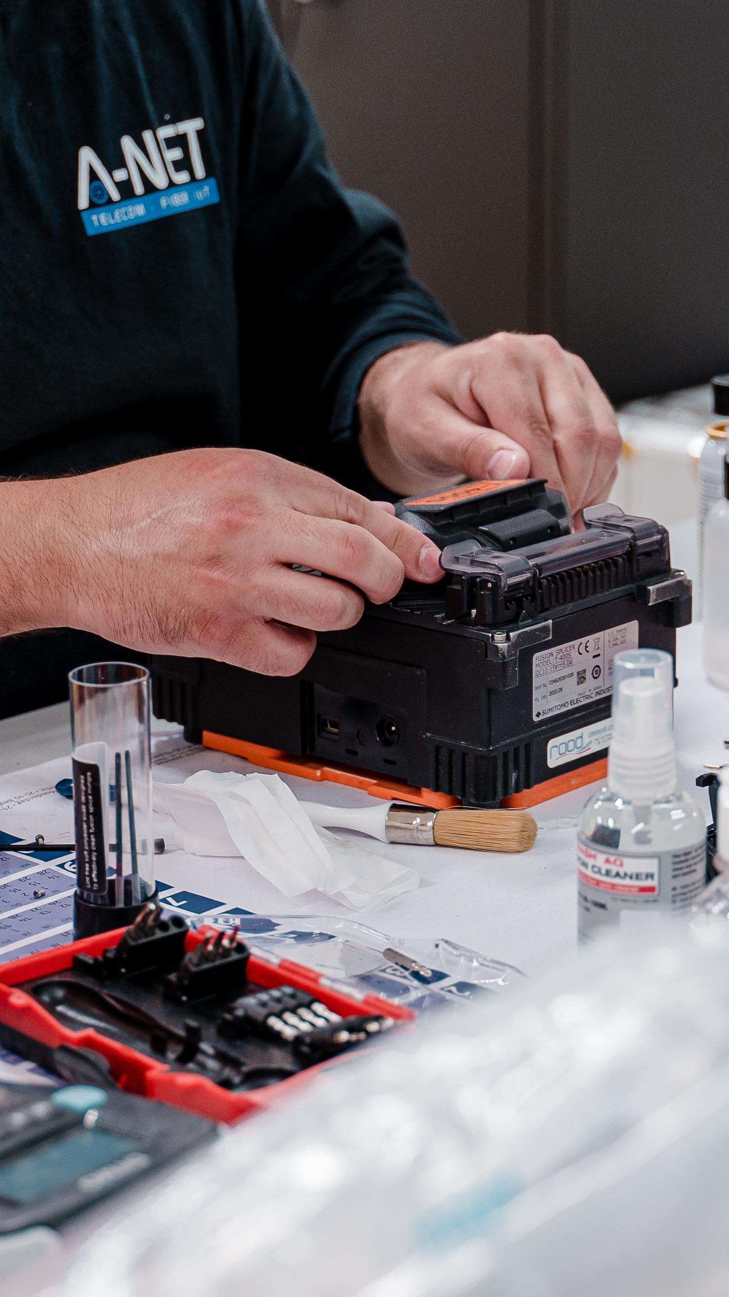 🎥 A-Net Service videoproject 1/4 - one of our videos can be seen on their website banner www.a-netservice.be
#metrawhub #video #videocontent #brandactivation #branding #brandingagency #agency #agencylife #contentagency #contentcreator #contentmarketing #bannervideo #corporate #telecom #belgium #antwerp #brussels #videographer #videocontentmarketing