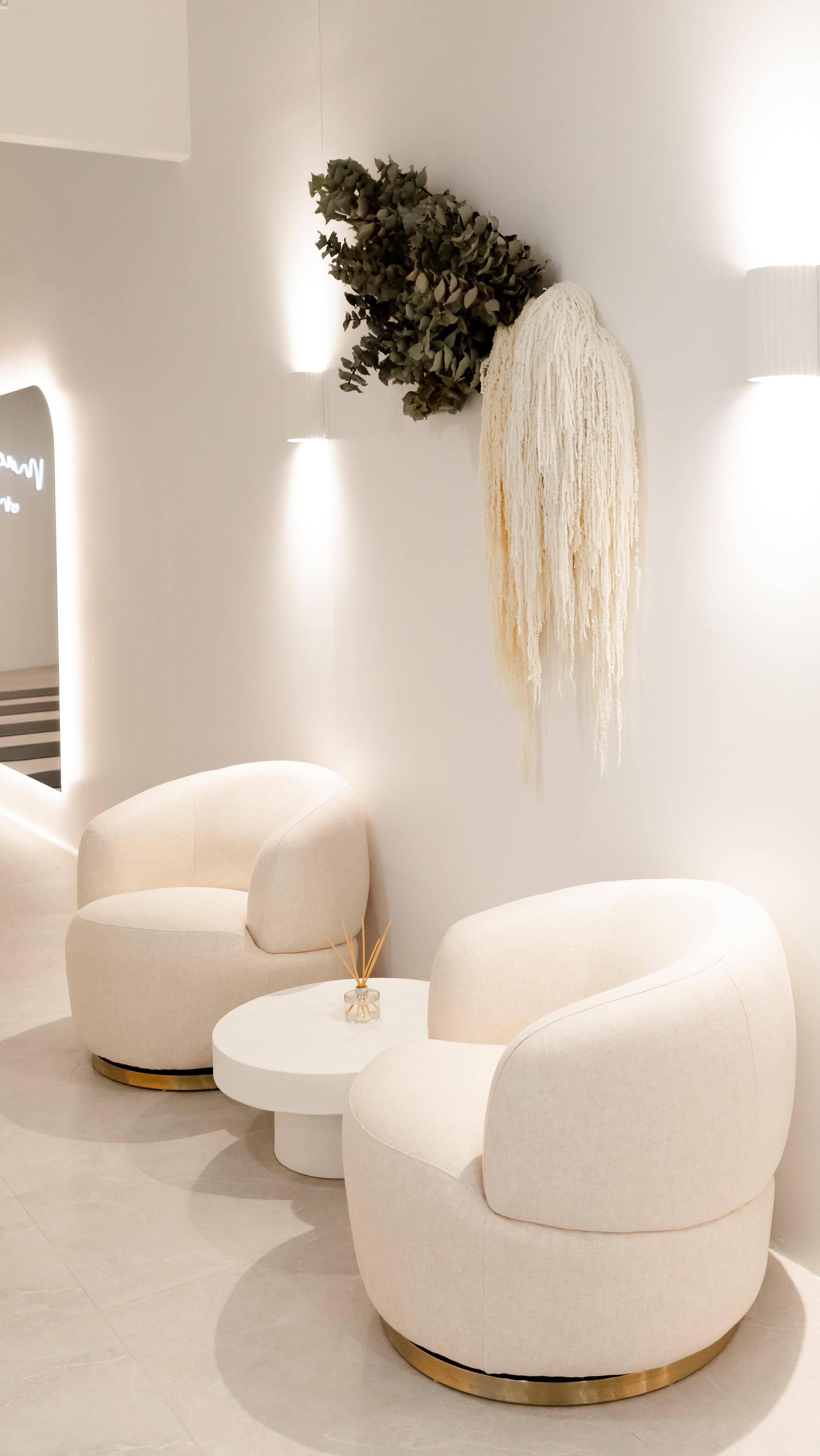 Pilates Studio Fitout | Kellyville Project
We loved transforming this blank commercial space into a serene Pilates haven.
#commercialfitoutsydney #sydneyfitout #pilatesstudio #shopfitout