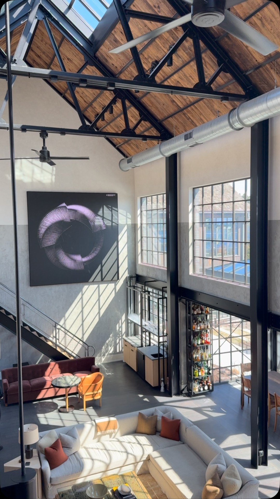 Industrial elegance meets cozy comfort
.
.
#customhomes #greatclients #luxurylifestyle #archdaily #archilovers #coastalliving #familyhome @ospreybarns #artcollecting #wetbar #industrialstyle #finehomebuilding
.
.
@andrewbartolotta_aia
@jesseparrislamb
@apexpps