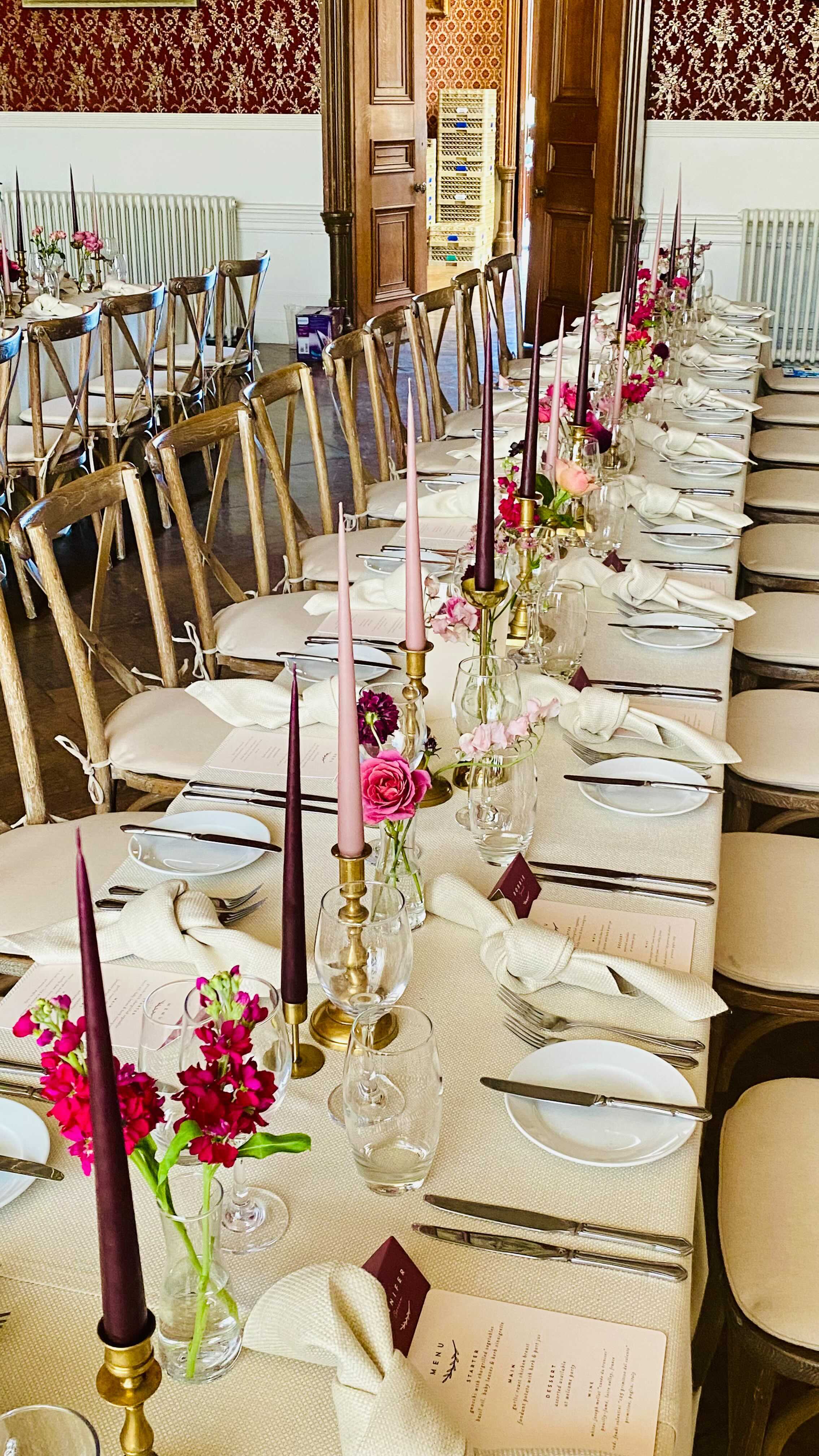 Rehearsal dinners… some beautiful elegant magic to start C&R’s wedding weekend @fig_and_flower_
.
.
#wedding #rehearsaldinner #weddingsbyjennahewitt #love #weddinginspiration #countryhousewedding