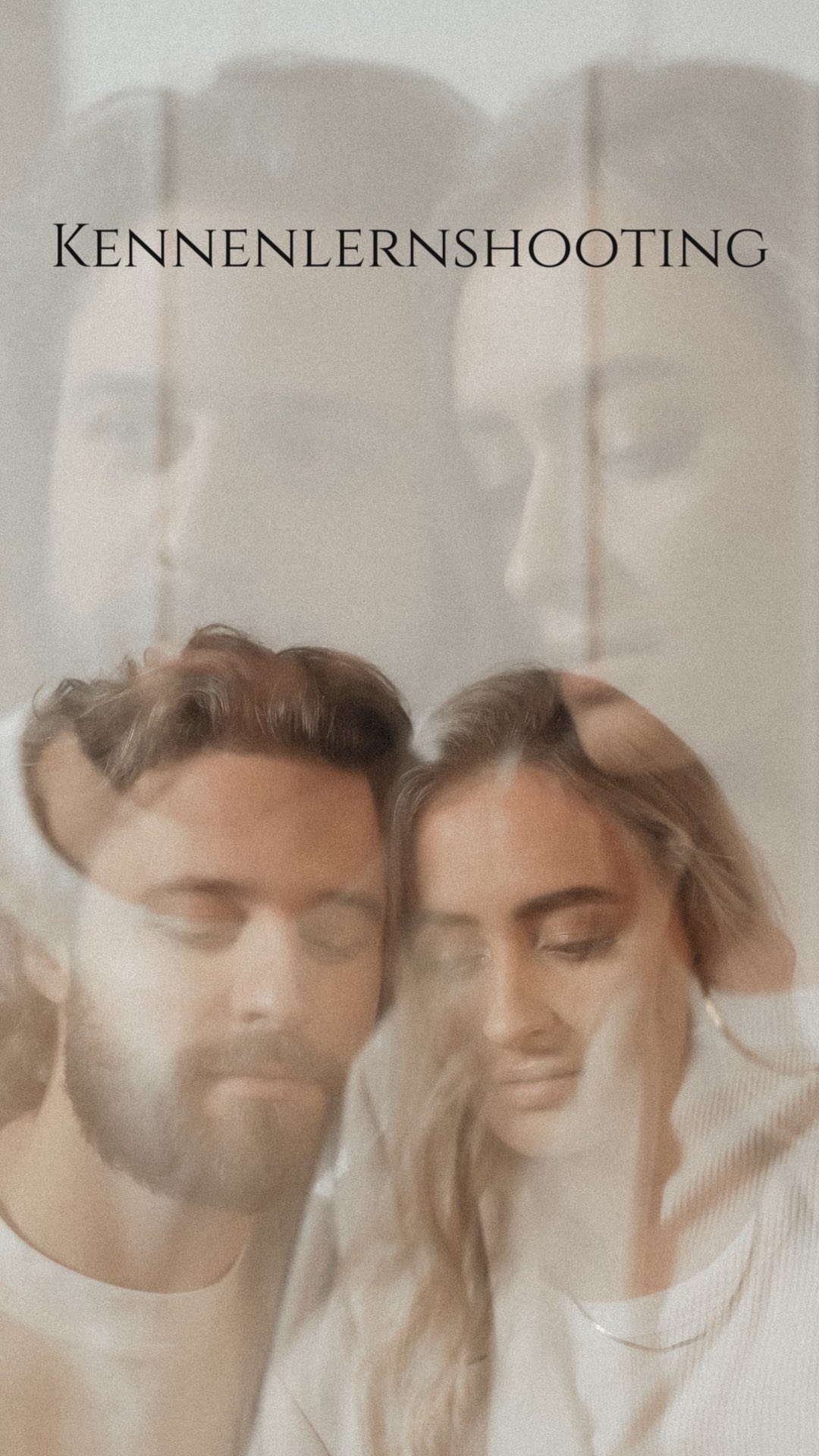 Wofür braucht ihr Kennenlernshooting / Vorshooting?
Habt ihr vor eurer Hochzeit auch ein Kennenlern-Shooting gemacht?
Hier ein paar Gründe, die dafür sprechen:
• das Brautpaar kann sich schon mal an meine Arbeitsweise gewöhnen :)
• wir lernen uns kennen :) lachen und führen tolle gespräche
• wir haben mehr Zeit als auf der Hochzeit und haben genug Zeit kreative Bilder zu machen
• und auf der Hochzeit sind wir schon wie alte Freunde :)
#kennenlernshooting #hochzeit #heiraten #hochzeitsfotograf #vorshooting