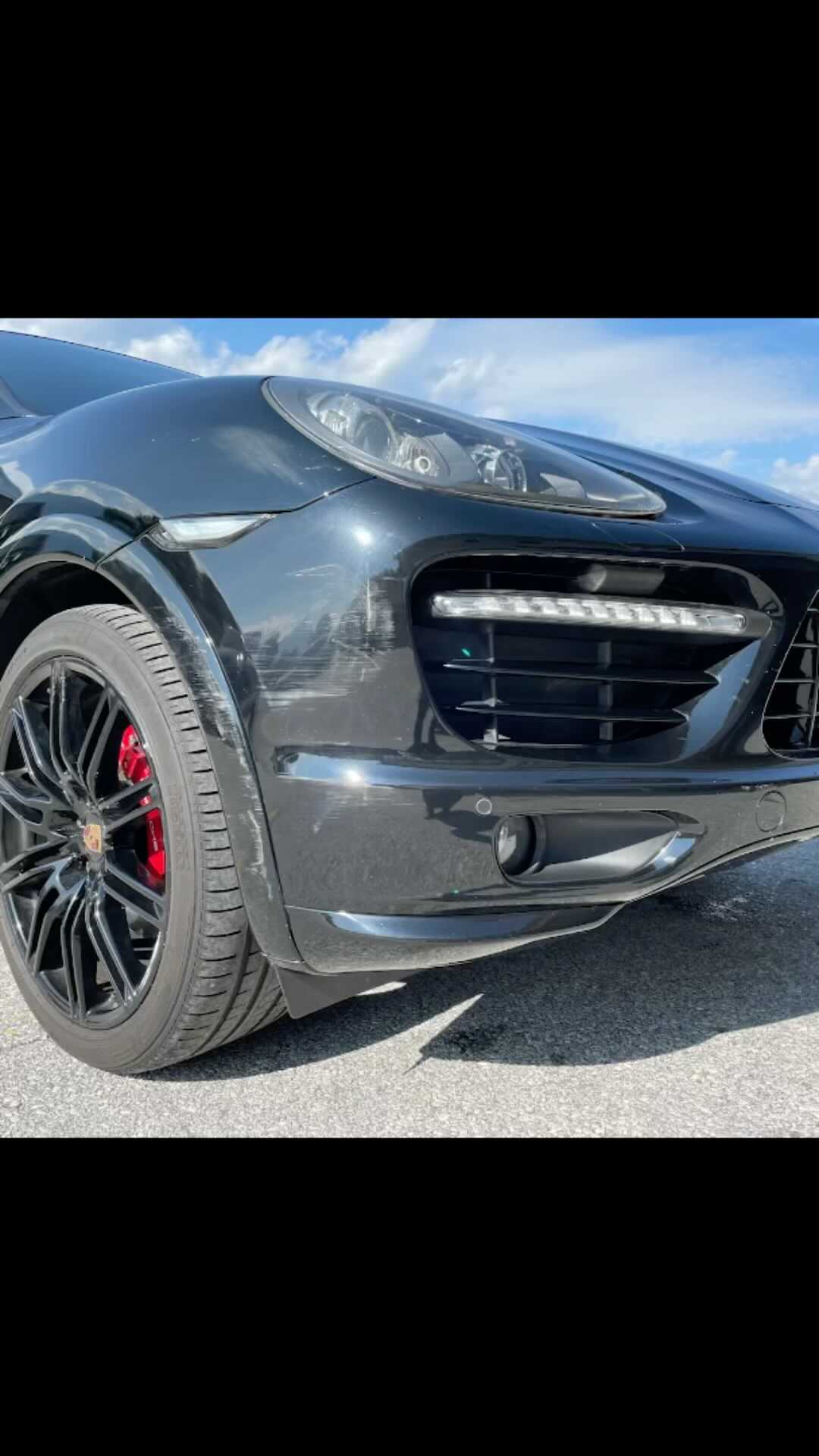 😢 Bris de glace, dégâts de carrosserie ?
Gagnez du temps 😉
👉 Rendez-vous sur www.bergession.ch pour annoncer vos dommages en ligne, notre équipe s'occupe du reste !
Votre Carrosserie partenaire
✅ Zurich Assurance
✅ Bâloise Assurance
✅ Allianz Suisse
✅ Helvetia
✅ Vaudoise
✅ Axa
✅ Elvia
✅ Smile Direct
✅ La Mobilière
Nous collaborons également avec Générali Assurance.
🤝 Entre vous & nous, une histoire de confiance depuis 1982
#BergesSion #carrosseriesuisse #clearcarrep #sion #valais #zurichassurances #baloise #allianzsuisse #helvetia #vaudoiseassurances #axasuisse #elvia #smiledirect #lamobiliere #generali