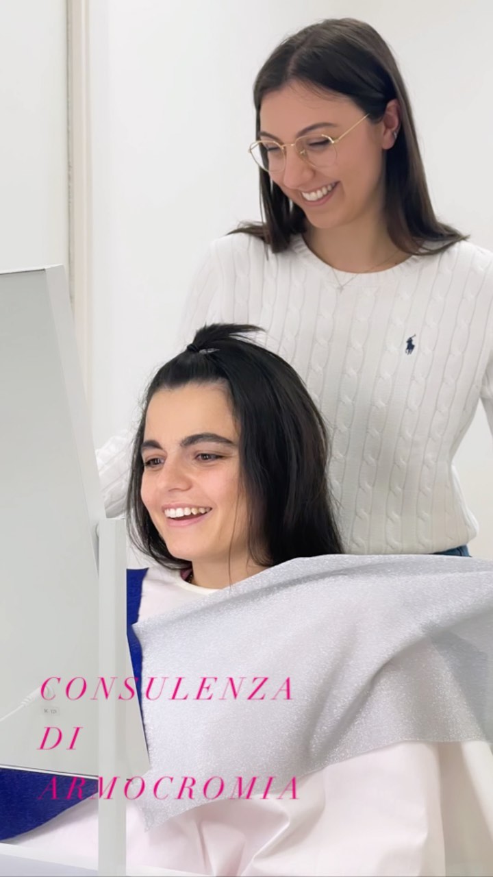 Può un colore fare la differenza? Assolutamente sì! La parola d’ordine è ARMOCROMIA ❄️Link all’articolo in Bio! #armocromia #consulenzaarmocromia #lifestyle #lifestyleblogger #tempolibero #bloggerlifestyle