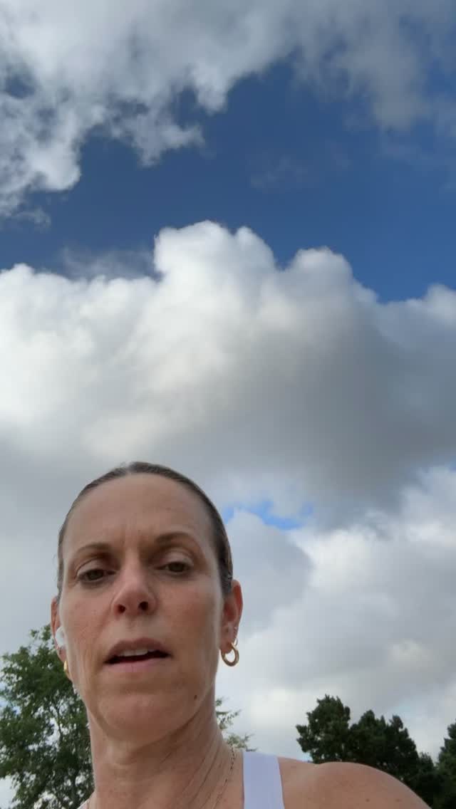 Changing my relationship to “failure” has allowed me to learn and grow in so many ways and to think if I just gave up when I failed, I wouldn’t have become a better mom, partner, and friend. If I had never admitted that I was wrong about something I never would’ve expanded my knowledge, learned something new, or evolved and grown as a human being. And it’s all because I decided to change what the word “failure” meant to me.
Words matter, but sometimes we can shift our perspective and it changes what they mean to us.
#FindThePositiveEveryDay #failure