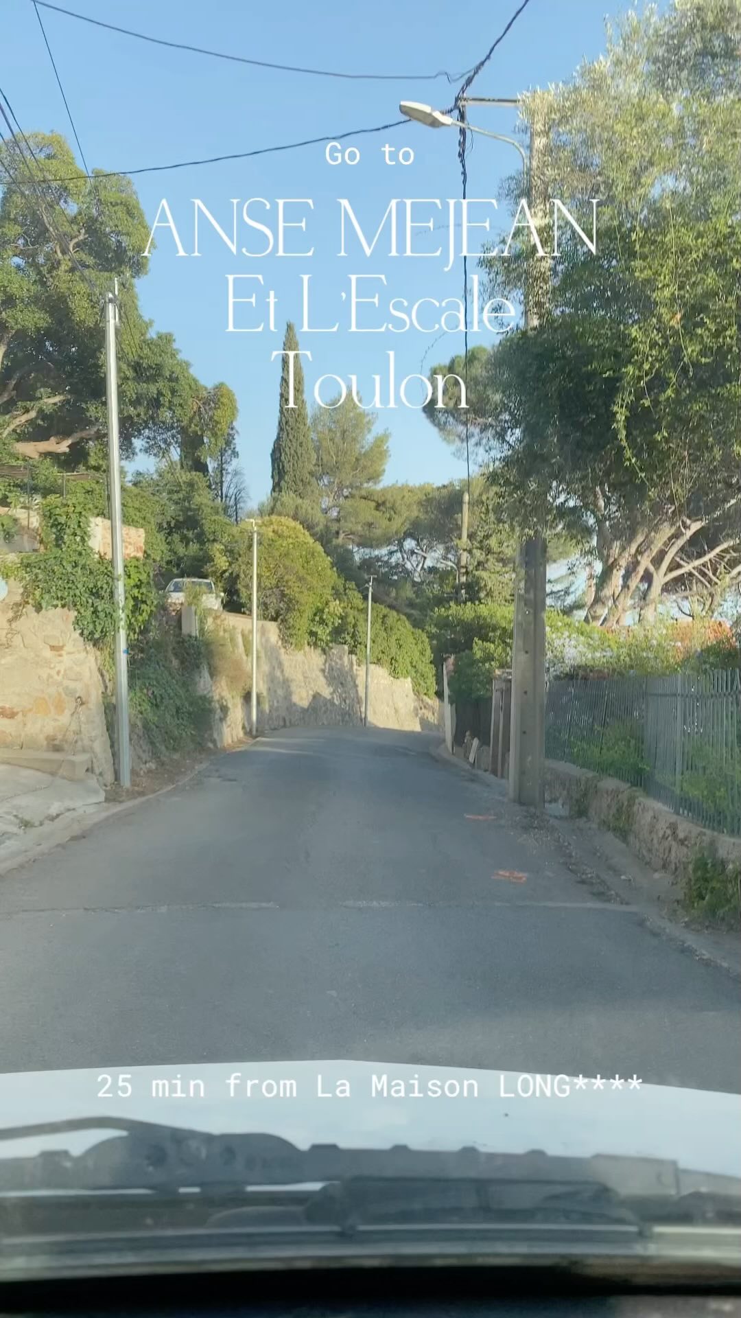 A must do: L'Anse Méjean in Toulon, a dinner at @lescaletoulon, and a walk on the wild beach at night. Then sit in a circle with a guitar and candles to feel like you're 20. Yep. You can do this. All that 25 min from La Maison LONG****. Sincerely, how can you resist? Book La Maison LONG (-13% vs Airbnb!) on our website!
.
A faire absolument : L'Anse Méjean à Toulon, un dîner à @lescaletoulon, et une promenade la nuit sur la plage. Puis s'asseoir en cercle avec une guitare et des bougies comme si vous aviez 20 ans. Yep. Vous pouvez le faire. Et tout ça à 25 min de La Maison LONG****. Sincèrement, comment pouvez-vous résister ? Réservez La Maison LONG (-13% vs Airbnb !) sur notre site - dernières dispos en Aout.
.
.
.
Book La Maison LONG****
Vacation home | Photoshoot
4 bedrooms | 6 guests
📍In the heart of the village (Ollioules, Var)
⛱ 15 min from beaches by car
⏱ Near Sanary-sur-Mer, Bandol, Le Castellet, Evenos, La Cadière d'Azur, Toulon!
⌨ For the lowest prices, book here:
www.lamaisonlong.com
.
.
Réservez La Maison LONG****
Maison de vacances | Lieu de Tournage
4 chambres | 6 personnes
📍Au cœur du village (Ollioules, Var)
⛱ 15 min des plages en voiture
⏱ Proche de Sanary-sur-Mer, Bandol, Le Castellet, Evenos, La Cadière d'Azur, Toulon!
⌨ Réservez ici (prix les plus bas) : www.lamaisonlong.com