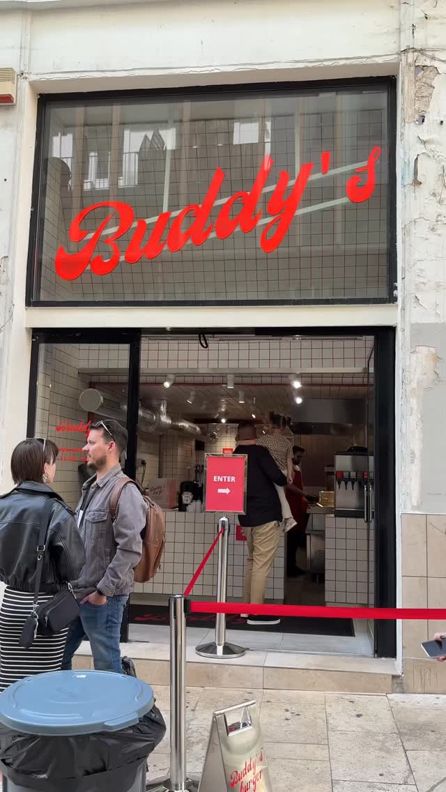 We’re waiting for you at one of the city’s most affordable spots for a smashburger! Freshly cut lettuce and tomato every day, topped with the best house sauce in the world! Big Love🤩