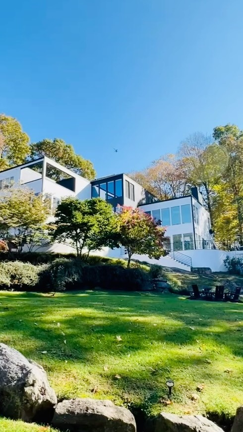 OmegaCMG: Your Westchester home transformation experts. Elevate your space with our specialists, we build exterior renovations that redefine curb appeal. 🏡✨ #ExteriorRenovation #WestchesterLiving #chappaqua