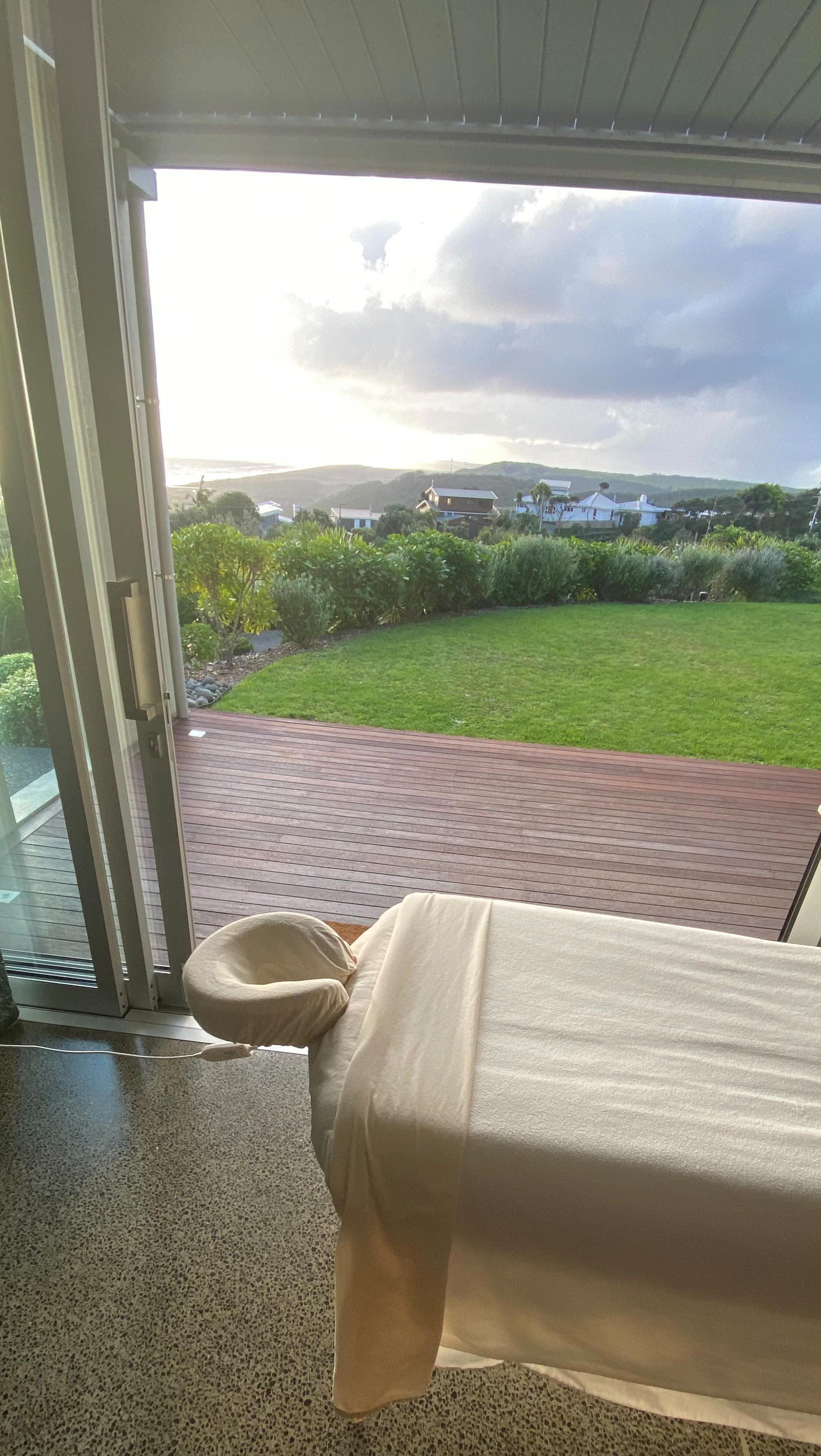 I LOVE what I do
@216luxury
#mobilemassage #massagenz #muriwai #newzealand #massagelovers