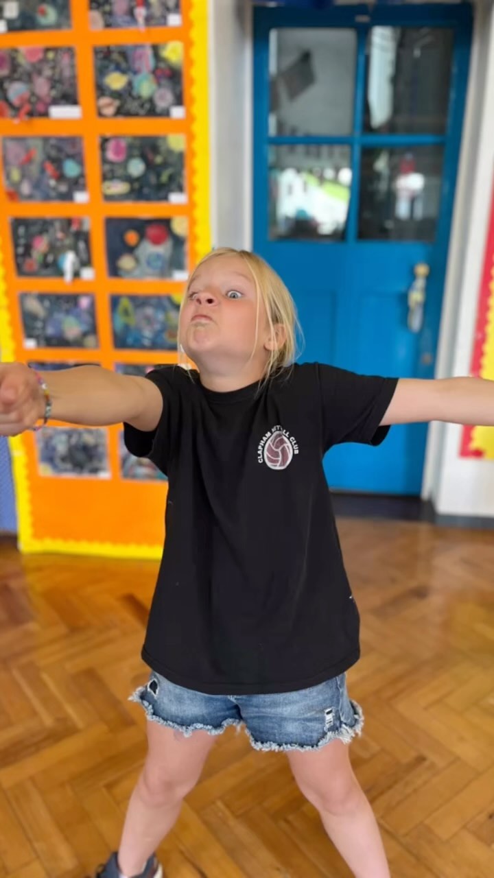 Magical day creating beautiful, colourful butterflies and blossom art 🦋🌸🌺🌷
We also worked as a team, created awesome scenes and had tones of fun! 🎉🤩🥳