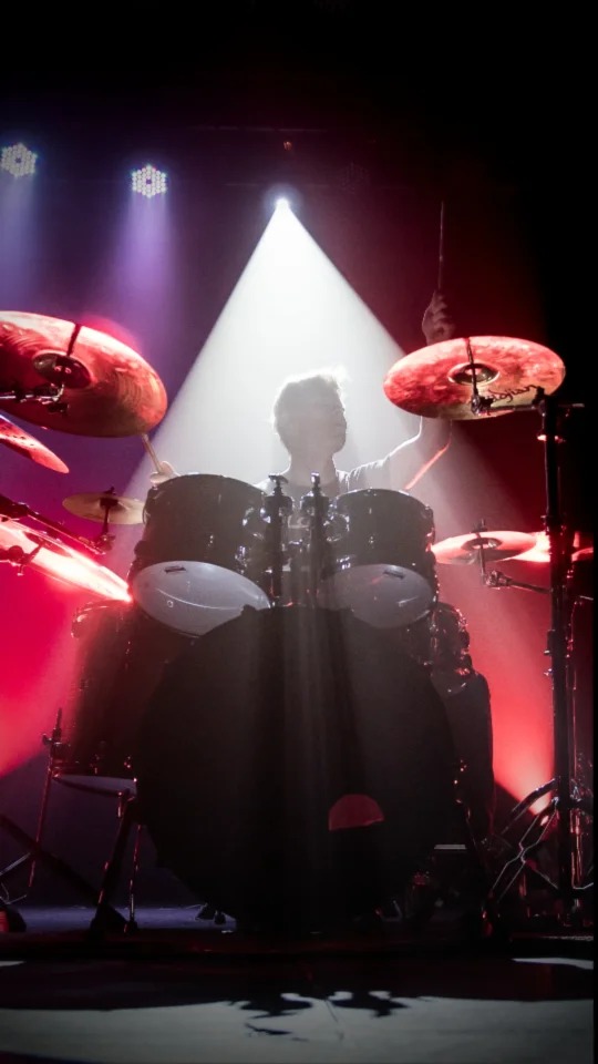 SINNER - out now on YouTube, Spotify, everywhere.
@trappedindarknessofficial @woodsnstrings
#blackmetal #deathmetal #canadamade #canadianmetal #doommetal #progressivedeathmetal #guitarshow #drummerslife #metaldrumming #extremevocals #metalmexicano #torontometal #drums #trappedindarknessofficial #metaleros #metalgirls #metalheads #metalvideo #yamahadrums #zildjian