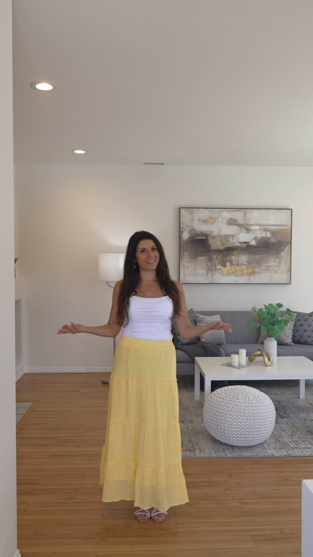 Ever step into a home and feel it welcome you with big arms? 🤗
This one does that! Light-filled, perfectly tucked away, and bursting with the kind of comfort and style that just feels right.
✨ Welcome to 12759 Via Terceto — a Carmel Valley dream with the largest 3BR floor plan in Montemar and a location that brings you the best of San Diego living!
🦋 End-unit privacy + your own peaceful yard
🦋 Primary suite with park views
🦋 Stylish upgrades
🦋 Minutes to award-winning schools, Del Mar, beaches, hiking, One Paseo for top-tier shopping
This is where lifestyle meets layout.
Where mornings feel calm, weekends feel easy, and every corner reflects thoughtful design.
DM for a private showing or to learn more!
🏡 Caroline A. Rander, REALTOR®, B.S.Eng, MCNE
Your Trusted Realtor and Advisor For Life
📞 (619) 808-4804
📧 Caroline@YourSanDiegoRealty.com
eXp Realty | DRE#01998434
#CarmelValleyRealEstate #SanDiegoHomesforsale #CoastalLifestyle #yoursandiegorealtor
#sandiegocoastal #sandiegohomebuyers
#movingtosandiego