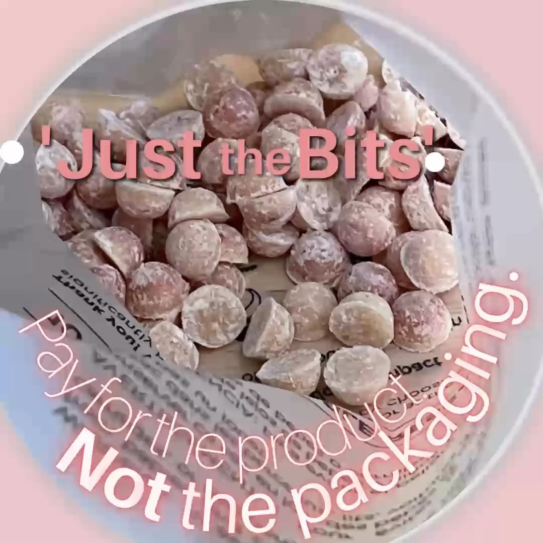 Don’t you wish brands would ‘downsize’ their packaging and pass on the savings to you?
All that fancy packaging cost money that gets added into the cost of your product. What do you d with the packaging?
What everyone else does. Throw it away, recycle at best.
Too much waste.
Too much effort.
Too much money
If you think about it, fancy packaging is garbage you pay for.
So please say no thank you to the plastic bag 🛍️at Cvs.
Carry a water bottle 🍾and fill it with whatever you like 👍🏽
And #maketheswitch from plastic to biodegradable packaging.
‘Just the Bits’ is a superstar when it come to sustainability. Zero waste. It’s just your choice of 100 or 200 Butter Bits in a compostable bag. All you have to do is find a jar 🫙 and fill it with Butter Bits
Nothing to throw out 🗑or recycle.♻️
.
.
.
.
.
.
.
.
.
.
#sustainability #sustainableliving #ecofriendlyskincare #ecofriendlyskincareproducts #sustainablebeauty #sustainablebeautyproducts #lohas #healthiswealth #dryskinrelief #affordableorganics #agingskincare #antiagingproducts #antiagingfood #antiagingcream #momlife #organicmom #momsofinstagram #healthymomma #lotionbar #lotionbars #bathandbodyworks #sheamoisture #sheamoistureproducts #sheamoisturekids #plantbasedskincare #veganskincare #veganforhealth #veganfortheplanet