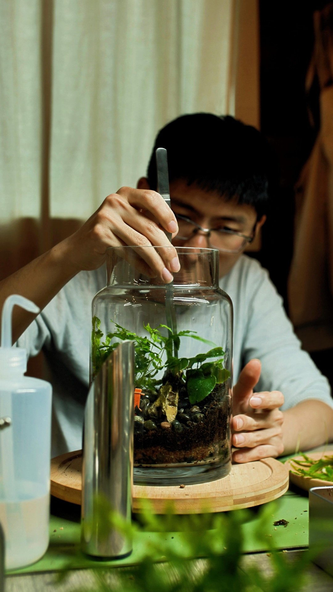 New year, new hobbies! 🌿✨ Start 2025 with a creative escape – build your own terrarium and bring a little green into your life. Ready to create? Book your workshop today!
#terrariumworkshop #newyearsresolution #hobby #vancouverworkshop #planttherapy #diycrafts #indooractivities #vancouverlife