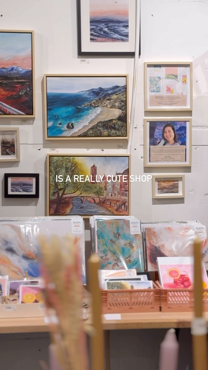 With love from Utrecht 🥰
My little store in a brick&mortor in the heart of the city center
📍Steenweg 29, 3511 JL Utrecht
#contemporaryartists #affordableart #shoplokaal #utrechtart