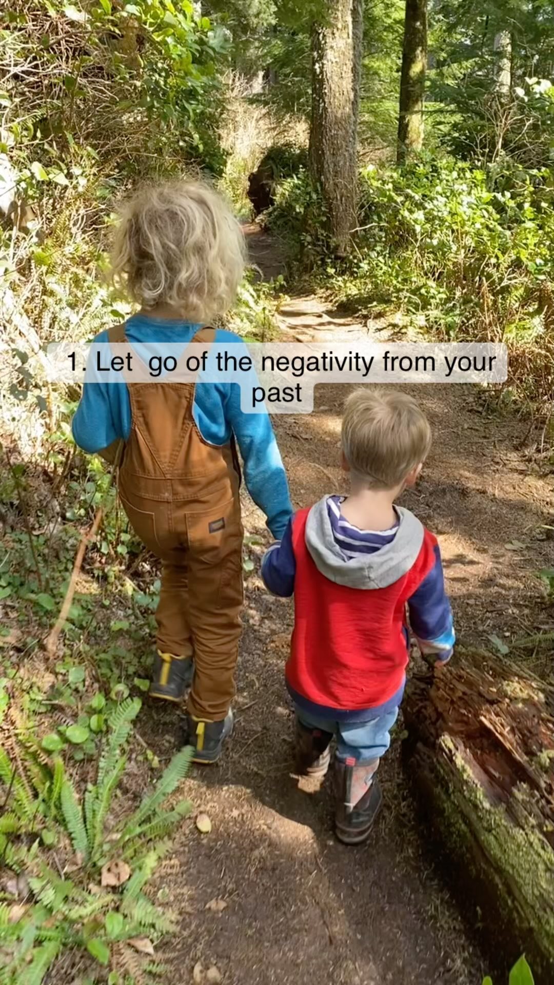 🌟 8 Rules For Life 🌟
“We rush with good intentions, so many important things to do.
But what if it’s the important things we are rushing through?”
#wildandbarefootadventures #getoutside #natureheals #peace #unrushedlife #slowdown #enjoythemoment #childhood #adventurefamily #homeschool #wonderfilledlife #seekadventure #qualitytime #rulestoliveby