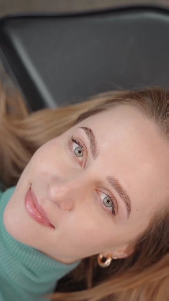 Results of brow lamination and hybrid tint! 😍
If you want your brows to look the same book a treatment now! 😊
#dollsbeauty #browlamination #amstelveen