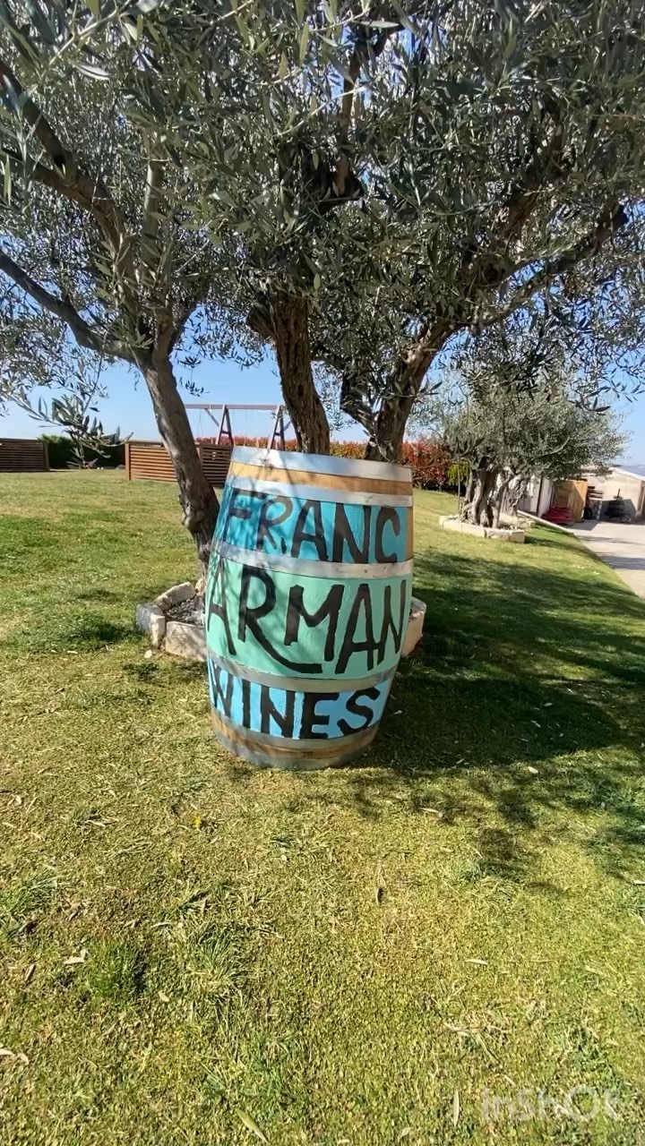 Hello spring.
Yesterday we visited our partners and had a great time testing new wines.
Malvazija 2021 is ready to hit the trails.
#foradventure #hikeandgastro #istra #hiking #gastro #wine #francarmanwines #francarmanwinery