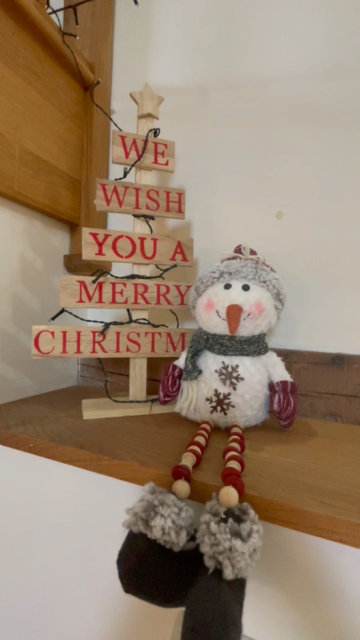 Wishing you all a very Merry Christmas and a happy and healthy New Year
#merrychristmas #happynewyear #christmas #christmasdecorations #wewishyouamerrychristmas