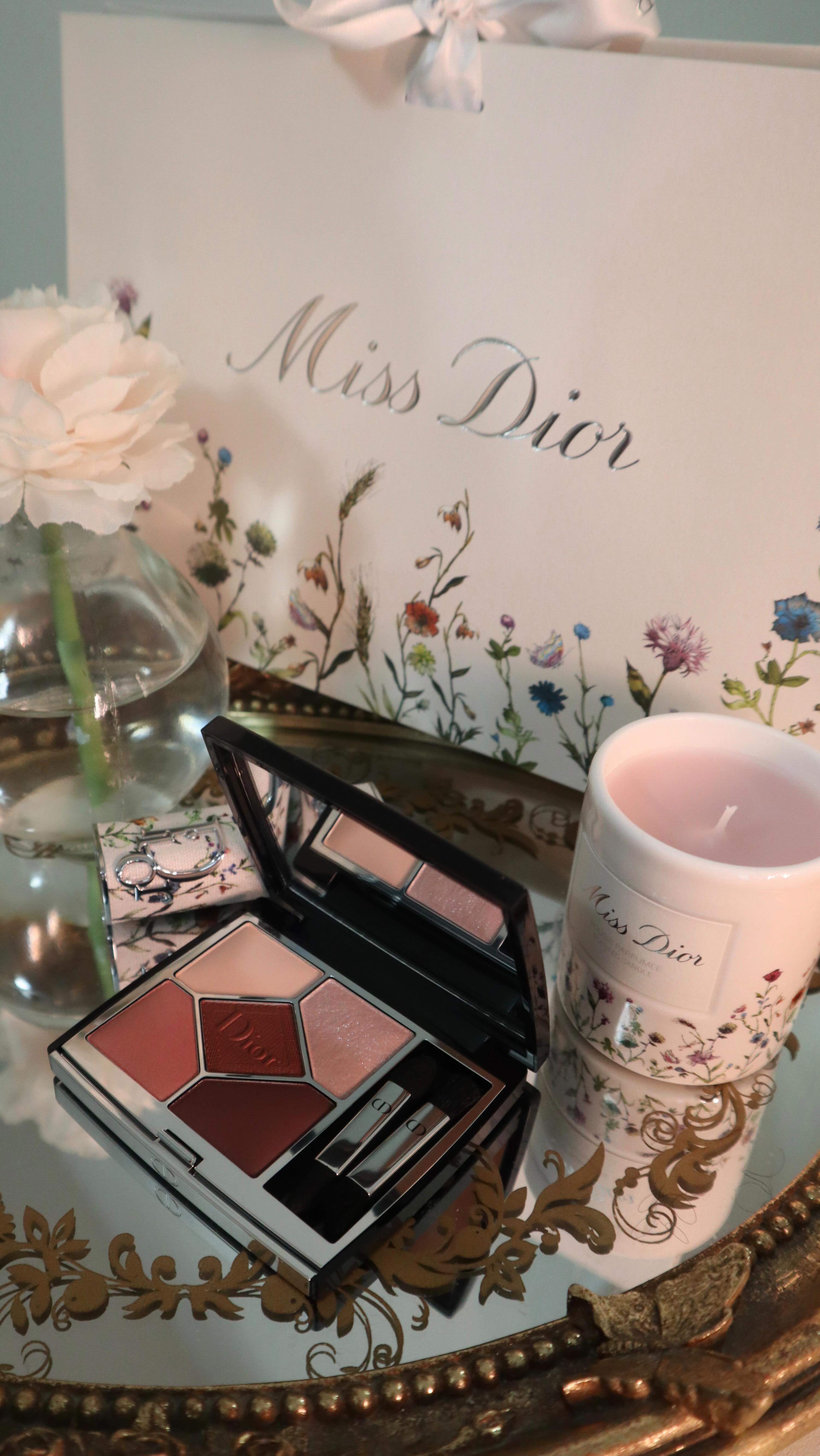 Just a touch of Dior added to my vanity🪞💐 Full Review of Dior’s Millefiori Collection is on EbonyNikita.com 💗
.
.
.
.
.
#diorbeautylovers #diorbeauty #diorbackstage #diormillefiori #diormillefioricollection #diorblush #diormakeup #diorbackstageblush #diorcandle #dioraddict #dioraddictstellarshine #femininestyle #femininemakeup #lightfeminine #blackfemininity #luxurymakeup #vintagestyle #vintagestylemakeup #vintagelipstick #diorflowers #blackmakeupblogger #blackgirlswhoblog #beautybloggers #softblackgirl #softblackgirlaesthetic #softlife #softlifestyle #vintagevanity