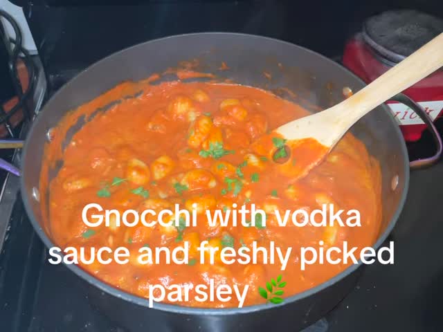 #gnocci #pasta #sauce #vodka #asiago #parsley #cheese #cooking #diy #diywithchelsea
