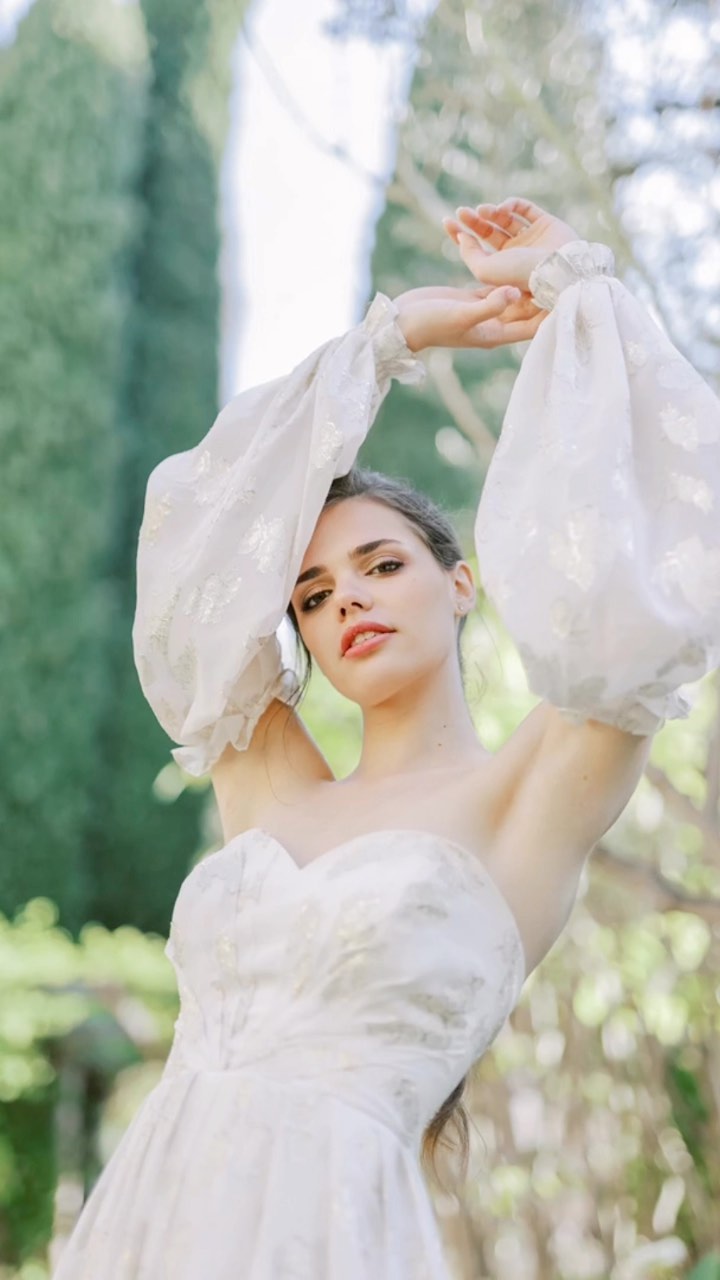 J’espère qu’il n’est pas trop tard pour souhaiter une bonne année à tous! Mieux vaut tard que jamais😅
J’espère que 2023 sera aussi génial que la précédente 🥰