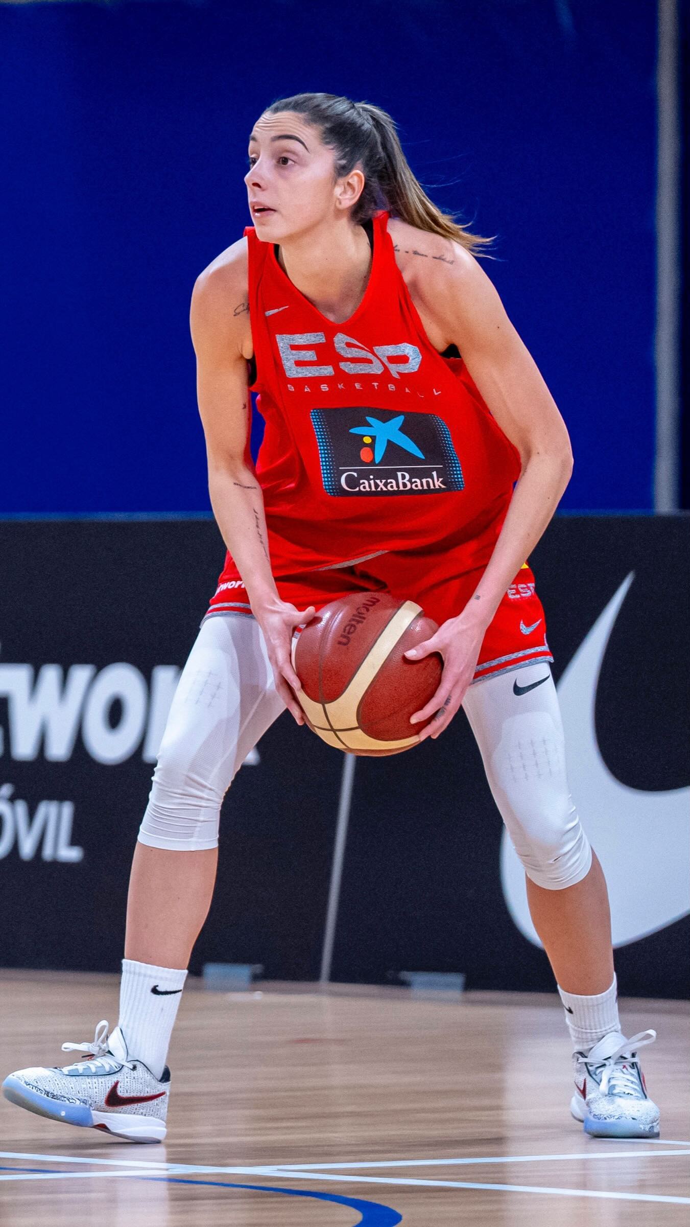 “A veces no se trata de superar nuestros miedos, si no de aprender a ir de la mano con ellos”. Mariona Ortiz.
-
#psicologíadeportiva #psicologiadeportiva #psicólogodeportivo #psicologo #psicologodeportivo #psicólogo #psicologomallorca #psicologíamallorca #deporte