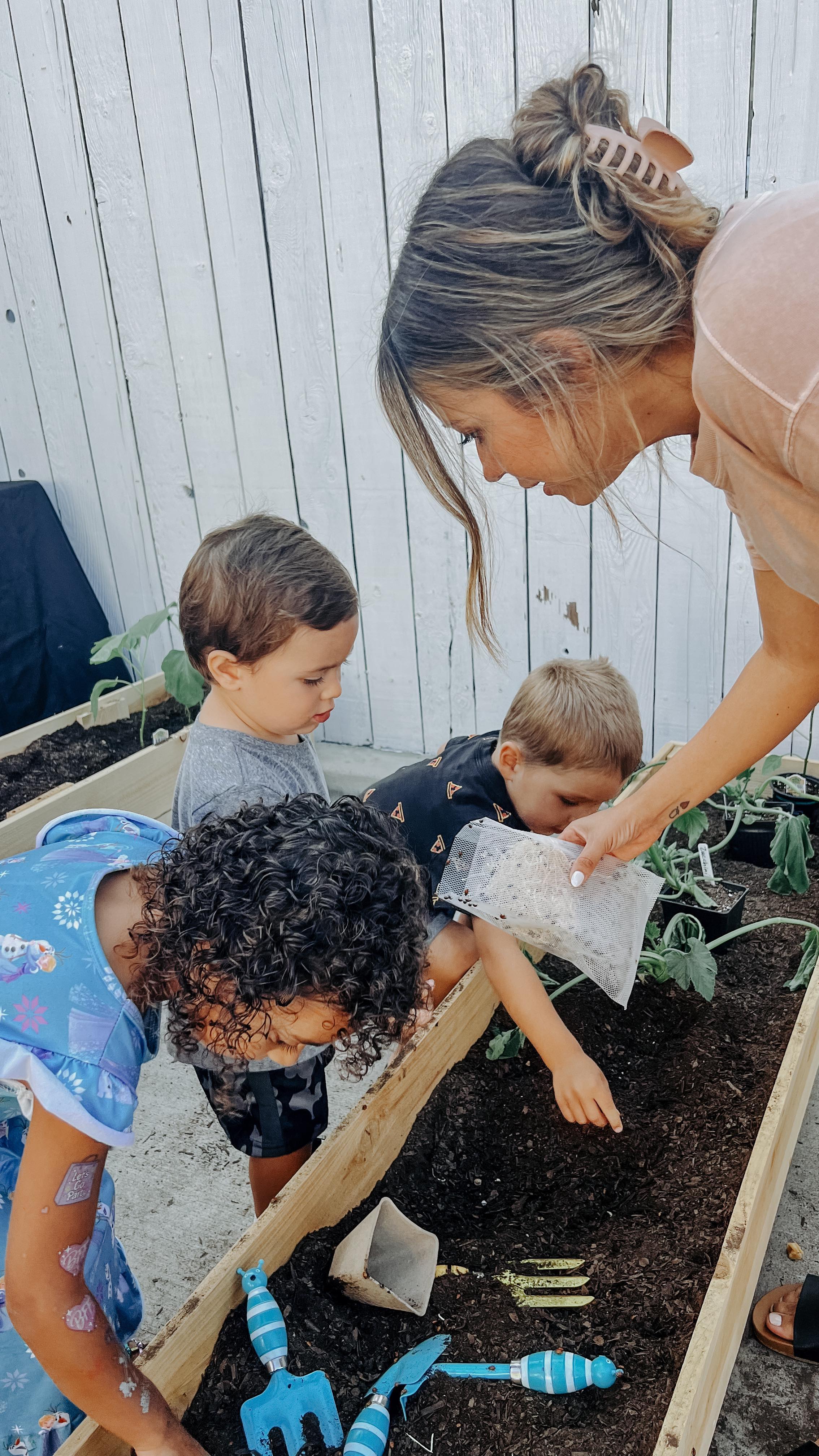 Imagine a school where learning is an adventure, where taking risks is encouraged, and where making mistakes is just part of the journey. A place where getting messy is not only okay but celebrated. Picture a space where children learn to grow their own food and medicine, where science lessons come to life as we work together to heal the earth. What if art and music weren’t just subjects but vital tools for self-expression, available every single day?
Now, imagine a school that lets kids truly be kids—where they lead the way in their own educational journey. Because when we follow what sparks their passion, learning flows naturally, and the possibilities are boundless.
This is what Wild Peaks Collective is all about: a holistic education that nurtures both the physical and emotional growth of every child. Here, curiosity isn’t just encouraged—it’s the foundation of all learning.
At Wild Peaks Collective, we’re not just teaching lessons; we’re igniting a lifelong love for discovery. Come be a part of a community where education is as wild, wonderful, and unique as the children we serve.
Limited spots available. Enrolling ages 3-7 for our core program and offering homeschool enrichment classes to homeschooling families. Schedule a tour today!
#natureschooling #natureinspirededucation #holisticeducation #spanishimmersion #montessoriinspired