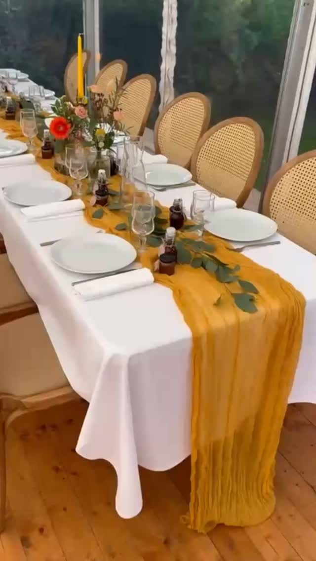 Organisation d’un mariage à Sarzeau sous une tente plancher.
Mobilier (Tables et chaises), nappes et vaisselle.
Décoration florale des tables (fleurs et vases) bouquet de la mariée et arche rectangle avec compositions
#breizhloue #mariage #fleurs #breizhloue_fleurs #morbihan #bretagne #wedding #vannes #muzillac #sarzeau #archemariage