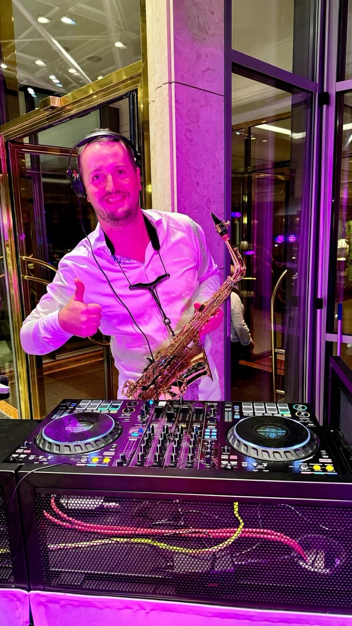 🎵🎷🎧 #dj #saxophone #djandsax #seehotelüberfahrt #party #eventdj #münchen #tegernsee #partysax #sommerfest