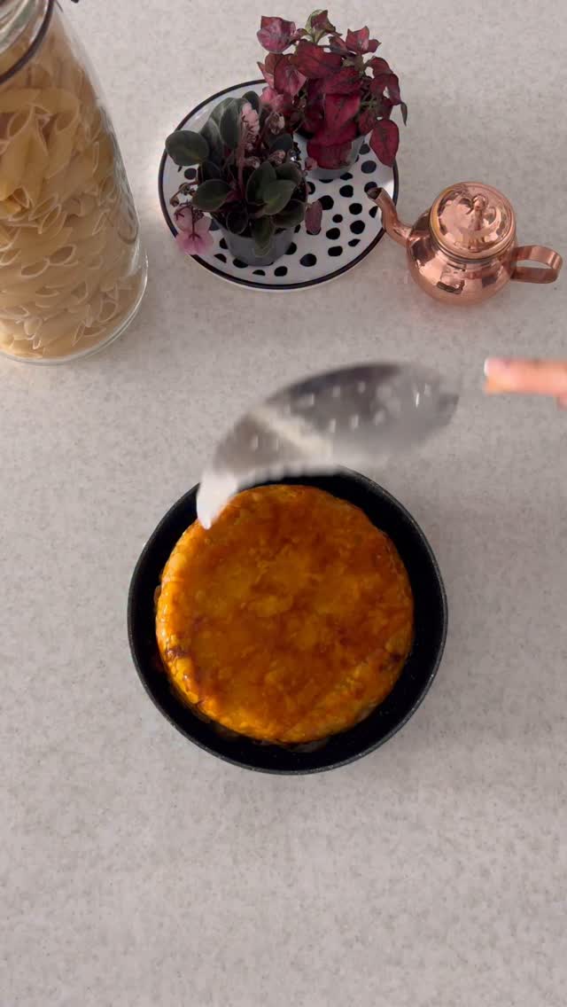 Lasagna Tahdig
We 100% recommend it with our premium TAHDIGLOVER pots 🤌🏼
تهدیگ لازانیا