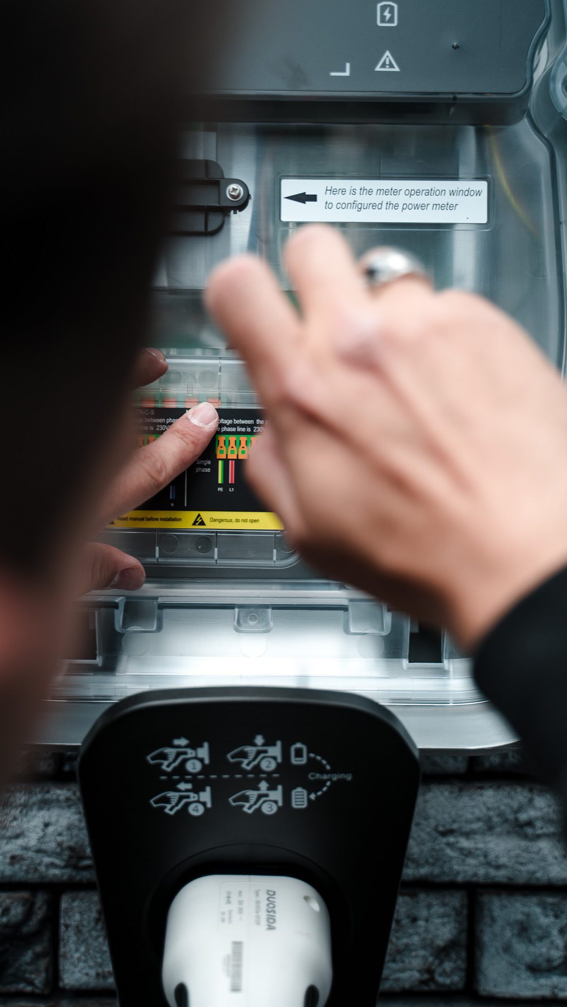 🎥 Promo video for NEFT Technologies - showcasing the entire installation process of their PRO SERIES line of charging solutions.
With my partner @ruben_nazz
▪️Client requested the end result to have a serious touch. That is exactly what they received.
#metrawhub #videocontent #promovideo #promovideos #promovideoshoot #filmmaker #videography #reels #reelsinstagram #reelsbelgium #contentagency #contentcreator #contentcreation #contentstrategy #brandingcontent