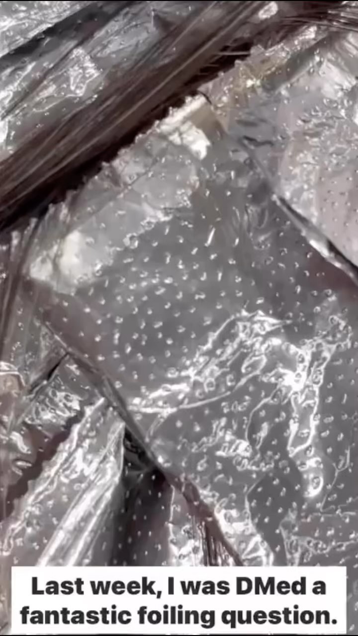 @foilmefoils.uk.ireland
Having trouble with those pesky slippery foils? 🤔 @craigsworldofhair is here to save the day! Craig has graciously run us through his top tips for how he keeps his foils close to the root. 💖
✨CRAIGS TOP TIPS ✨
1. Keep tension!
2. Fold less!
3. Pinch with your thumb!
4. Push up from underneath!
Thank you for sharing your expertise with us, Craig! For more of these amazing helpful tidbits, make sure you check out Craigs YouTube channel! Jump over to his account and click on the link in his bio 🥰