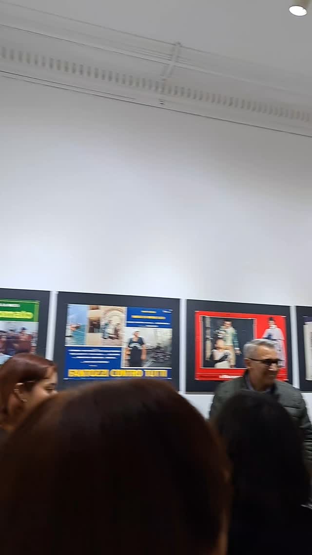 Inauguracion de muestra Commedia Italiana. Un regalo ver "I soliti Ignoti" en formato de cine. Gracias @iicsantiagocl