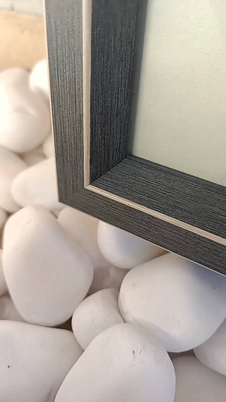 The Framing Shop in Cesme. #cesme #çeşme #customframing #framing #art #artist #alacati #alaçatı