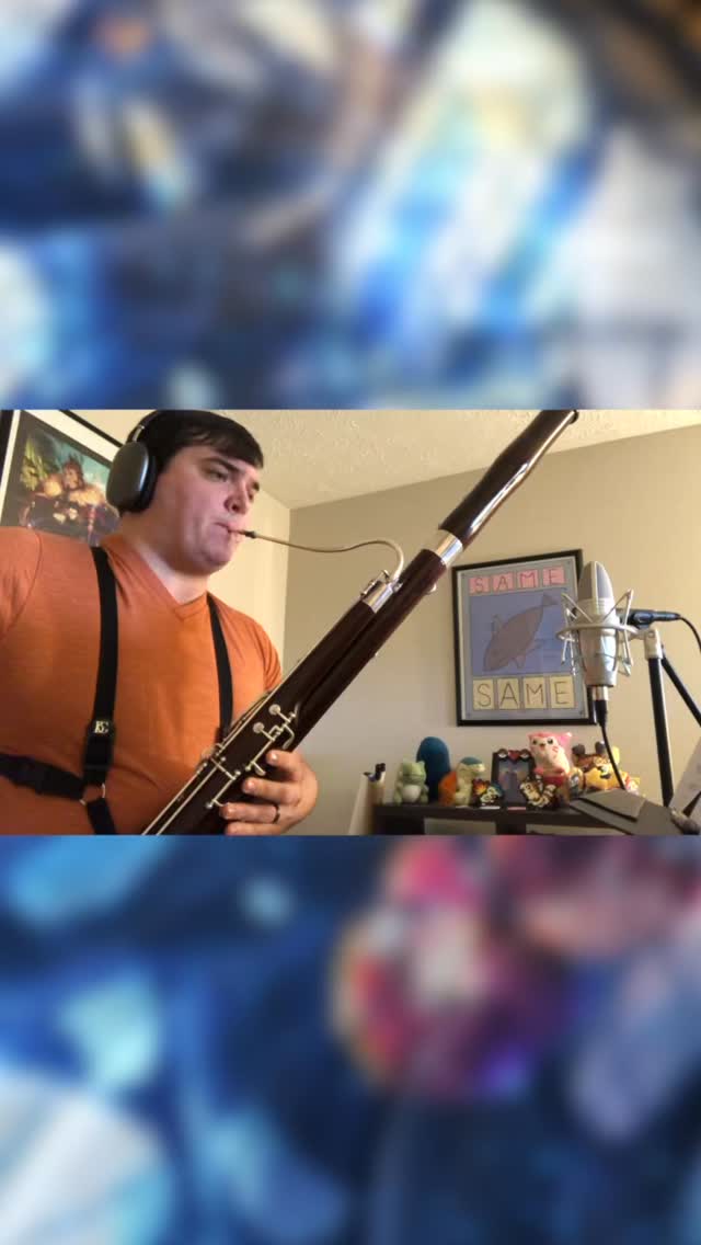 Enjoy this chorus of Owens and wish him a very happy Birthday today!🎉 I had the chance to record Owen(@eoghanbassoon) on bassoon for the Esperia soundtrack and it was really fun to share the “booth” with my talented brother. Happy Birthday big bro, have a Guinney and some cake!🍺🎂