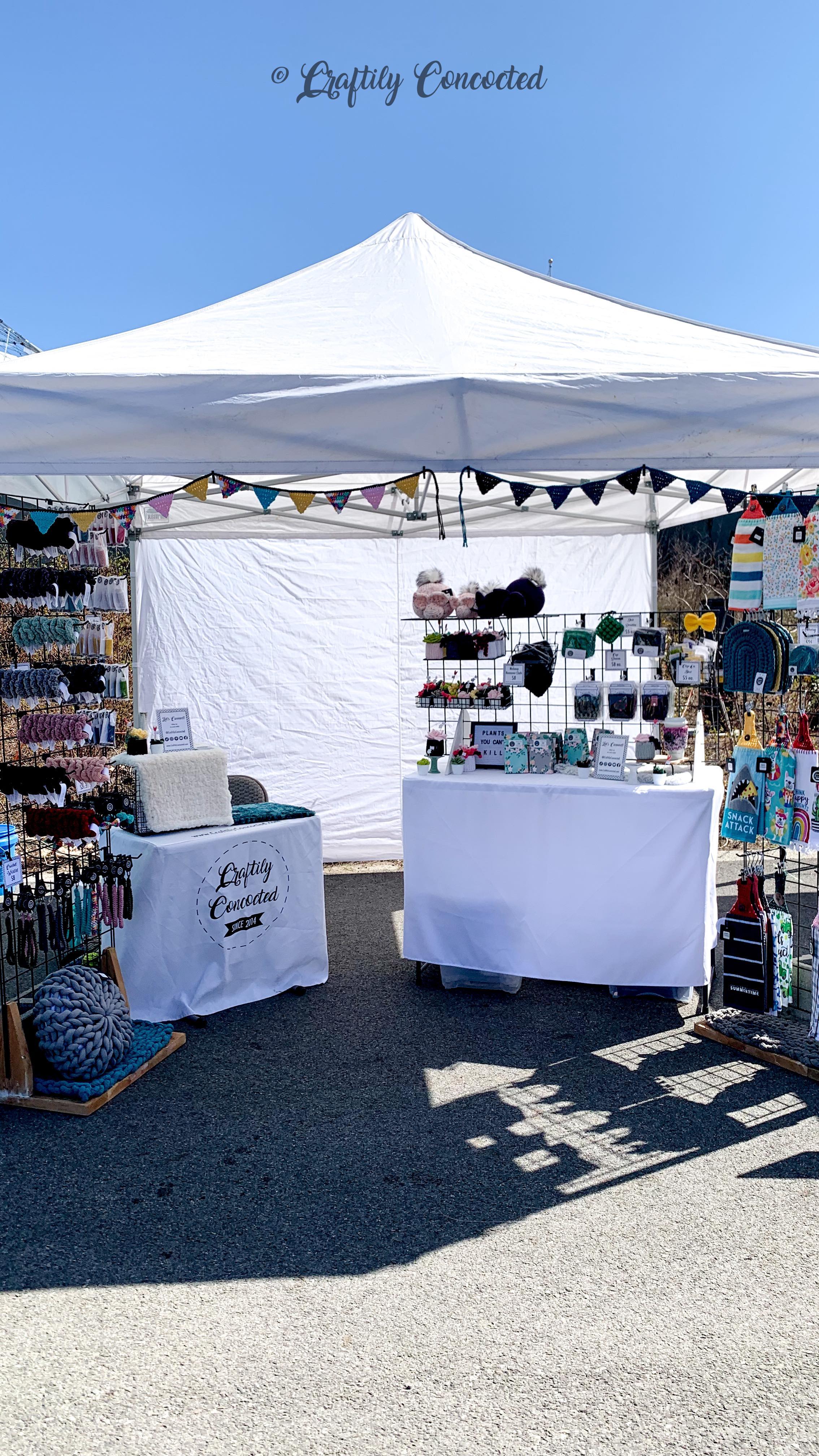 I love market day!! 💘 Check out my Events page on my website to shop in person! 🥰