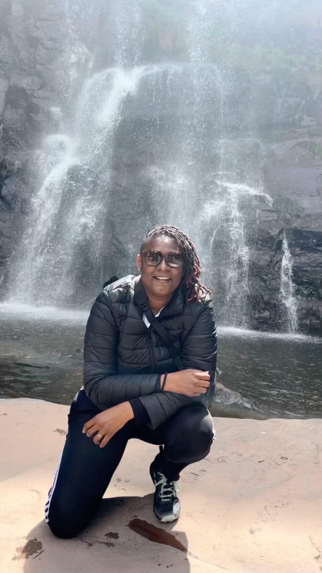 Some days are dedicated for NATURE ONLY. My calendar is already full for the summer so don’t come calling. 🥾🌲🌳🎋
#natureloverforlife #outdoorsygirl #wellblacksis #naturegirl #waterfallsofny #kaaterskillsfalls #hikinglove #hikergirl #happyhiker #hikinglovers