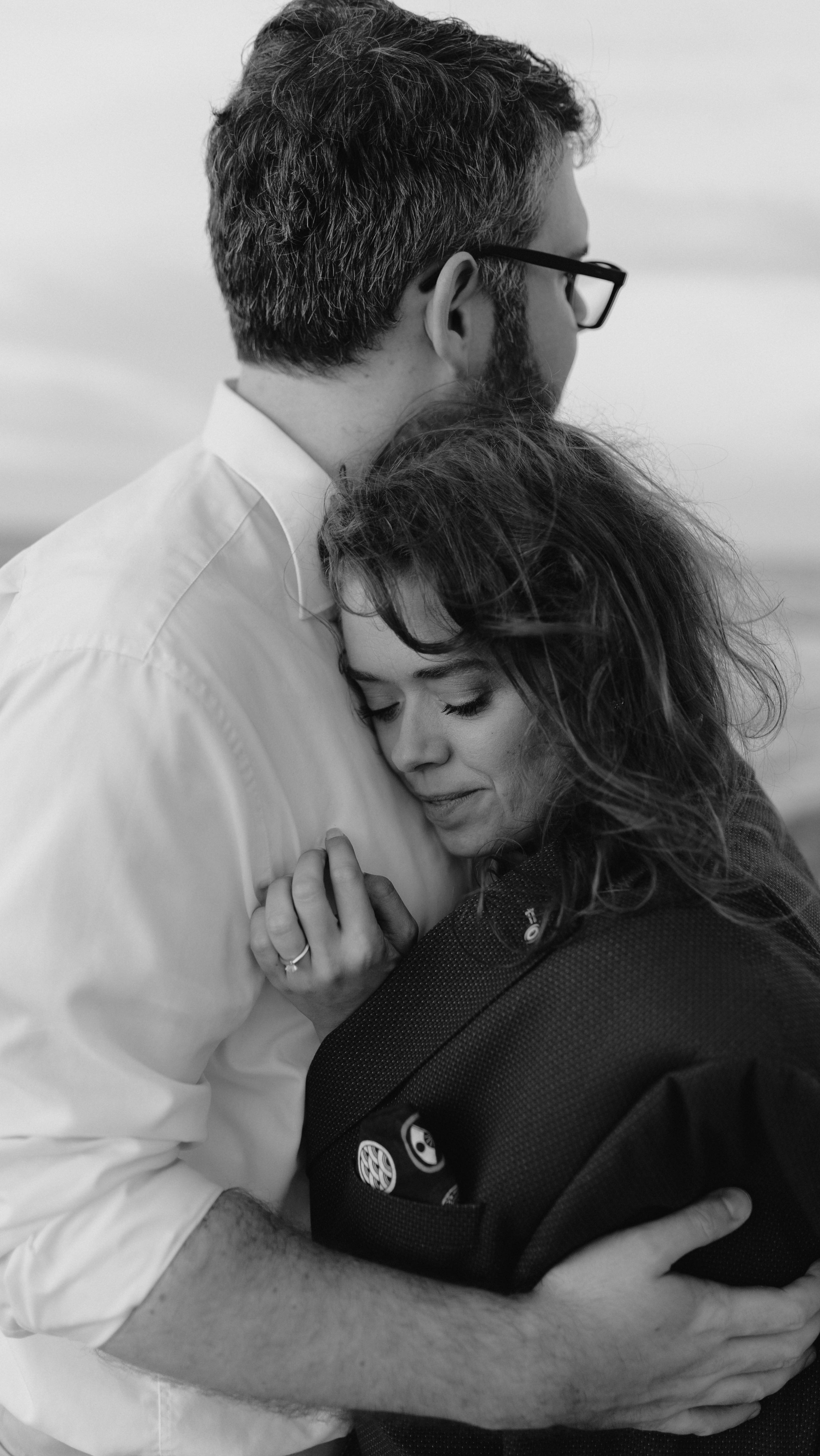 Finding a place that warms my heart again. 📷
Eine kleine Videoaufnahme aus dem Engagement Shoot mit J&M an der Ostsee. 🌊 Danke für diese schönen Momente mit euch! Ich freue mich schon sehr auf eure Hochzeit!