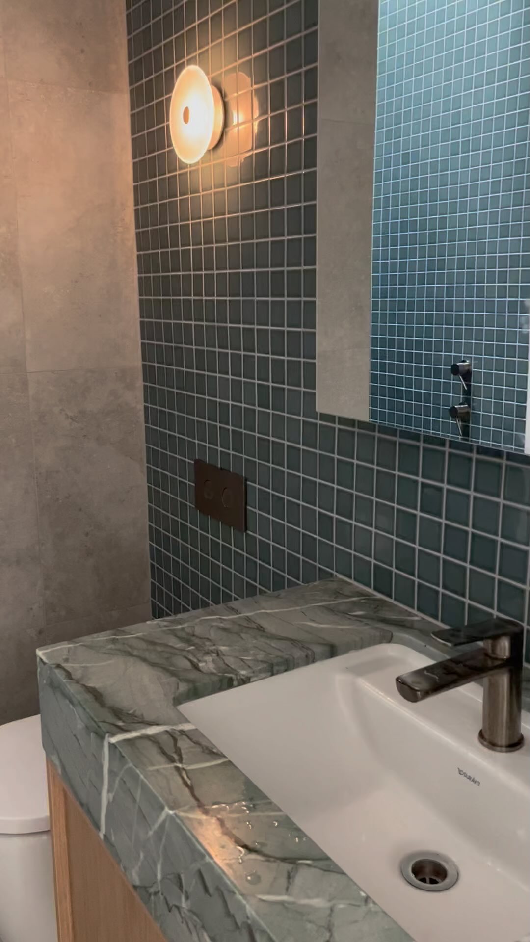 Snippets of Annie Street