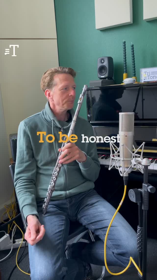 In this next snippet from our chat with @hanlitz_on_flute and Sean, the focus is on one deceptively simple word: embouchure đȘ
What is it? Why is it so important? And how can something so subtle totally change your sound?
Sean reflects on how adjusting his embouchure unlocked a new level in his playing. Itâs all about air, shape, and awareness; the foundations of great tone.
What content would you want to hear them talk about next?
#TritoneMusicMentors #flute #embouchure #amsterdammusic #electronicmusic #musiclessons #student #teachers