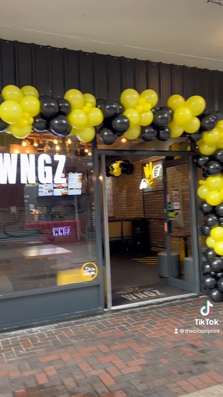 Set up we did for @wngzuk 1 year anniversary in Poplar 😍 Dm us for your business launches and celebrations 💪🏽 🎉 We cater for all events and all ideas!
.
.
.
.
.
#grandopening#opening#businessopening#balloonarch#corporateballoons#businessballoonw#bubbleballoons#businessevents#balloons#bubbleballoons#balloons#babyshower#baby#birth#celebration#gift#party#celebrationgift#baby#ballooninabox#present#lockdownpresent#ballooninabox#birthdaypresent#ordernow#happybirthday#celebrate#buckinghamshire#mothersday#ordernow