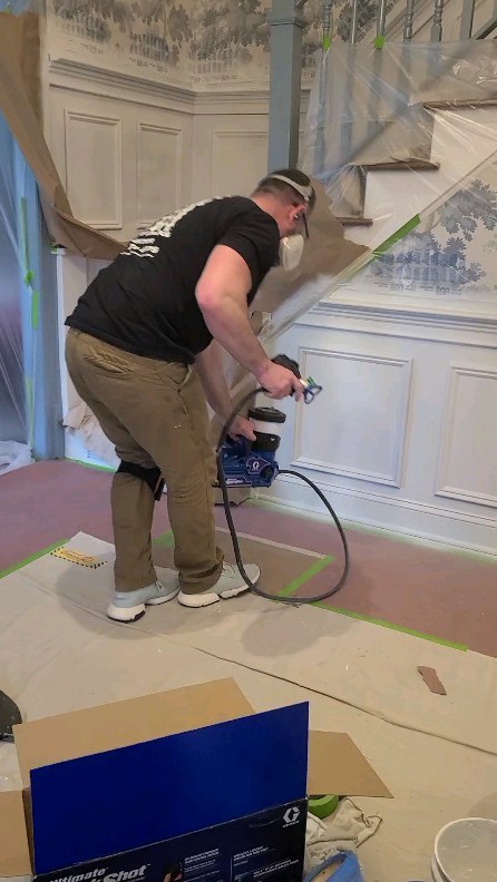 1st coat after primer!
#theinfamouspainter #painer #painting #paintingcontractor #interiorpainting #graco #gracosprayer #gracopaintsprayers #sherwinwilliams