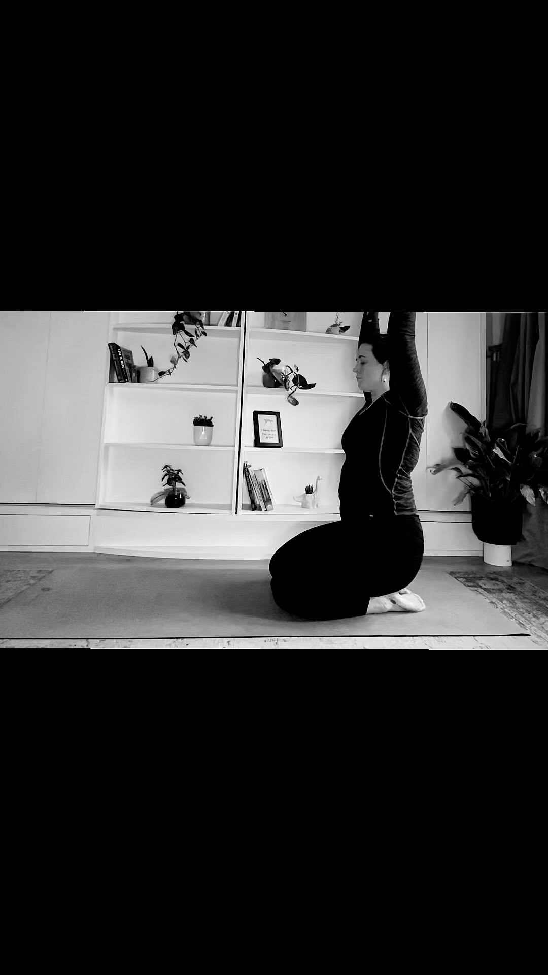 They hold a lot. Move them, strengthen them and put down the baggage that tires them. This weeks class is all about giving time to your upper body and sending it a little love ❤️ #loveyourshoulders #releasetension #movementishealing #yogaeveryday #yogaclassprep #yogacornwall #yogaforeverybody #donnaashworthpoems #shoulders #lifequotes #saynosometimes