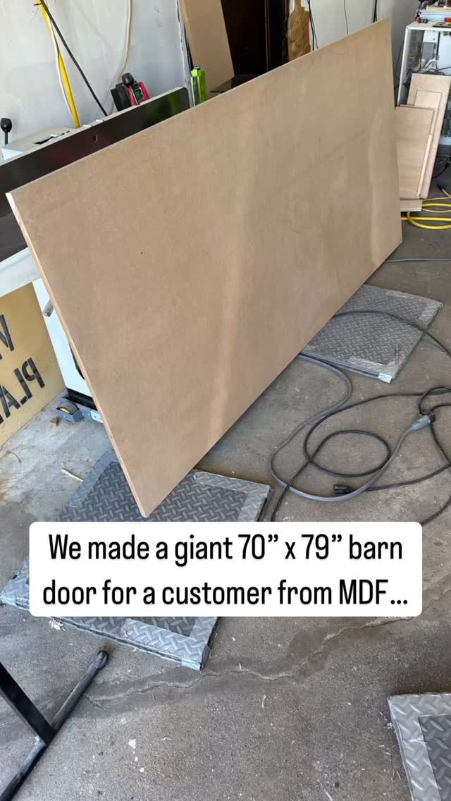 #cncwoodworking #woodworking #customwoodworking #machinedinwood #barndoor