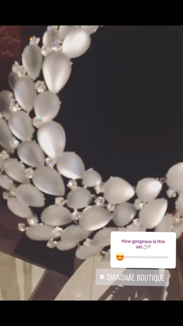 Hello Gorgeous! We stay getting ready! Can’t stop, won’t stop. Glamour is heading in your direction! #earrings#jewerly#hoops#parisboutique#new#newlocstion#stayblessed#fun#funlife#weddings#parties#events#