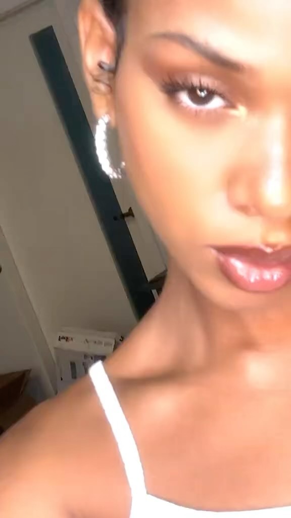 can we give this absolutely STUNNING @josephnica look a moment??✨
#beauty